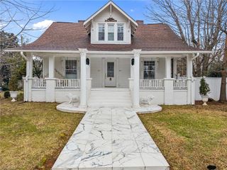 501 W 2nd Avenue, Lexington, NC 27292