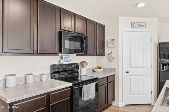 152 Merrion Road, Southport, FL 32409