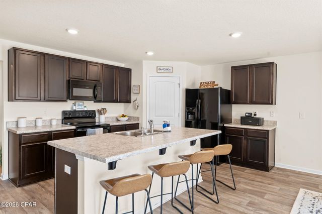 152 Merrion Road, Southport, FL 32409