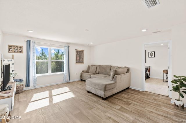 152 Merrion Road, Southport, FL 32409