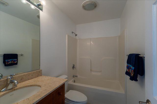 5202 CHASE LN, Midland, VA 22728