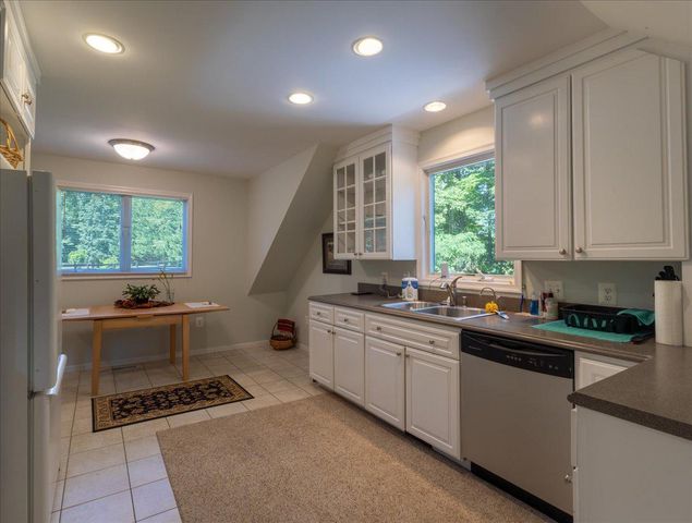 5202 CHASE LN, Midland, VA 22728