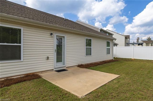 5518 Baverhof Drive, Greensboro, NC 27405