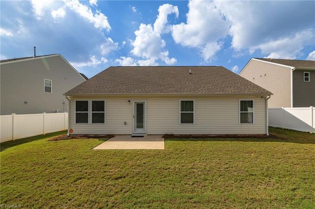 5518 Baverhof Drive, Greensboro, NC 27405