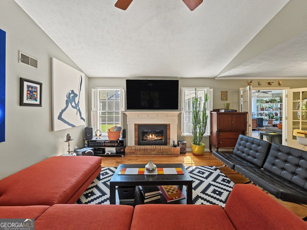 230 Tyson Circle, Roswell, GA 30076 — photo 5