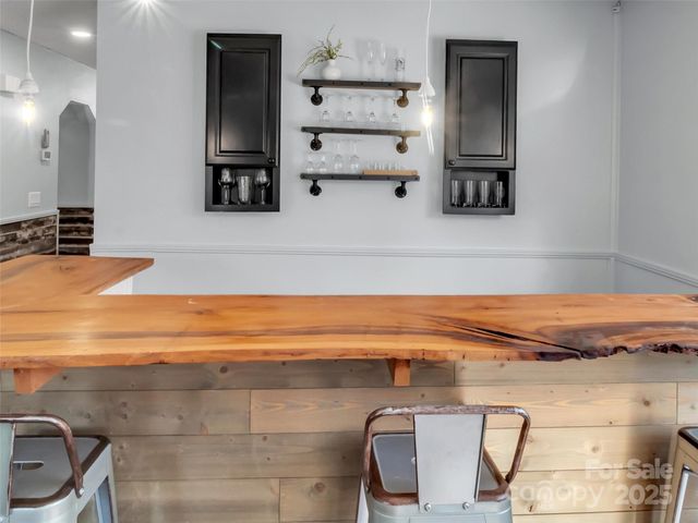 165 Foggy Cove Road, Waynesville, NC 28785