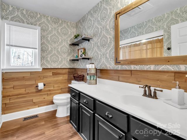 165 Foggy Cove Road, Waynesville, NC 28785