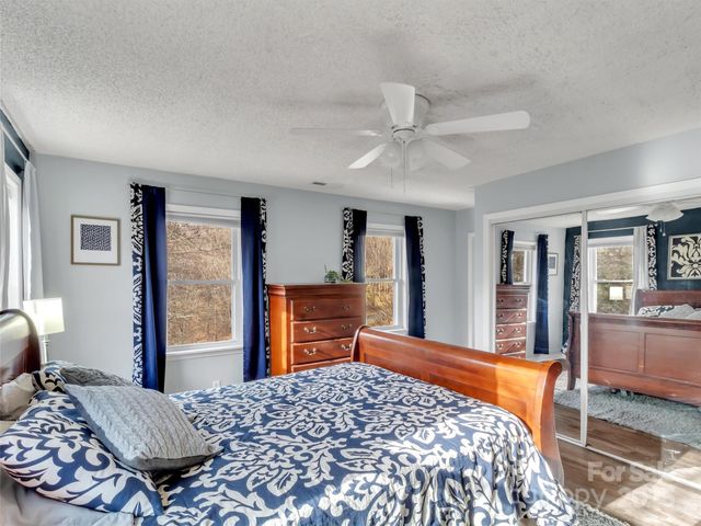 165 Foggy Cove Road, Waynesville, NC 28785