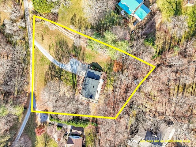 165 Foggy Cove Road, Waynesville, NC 28785