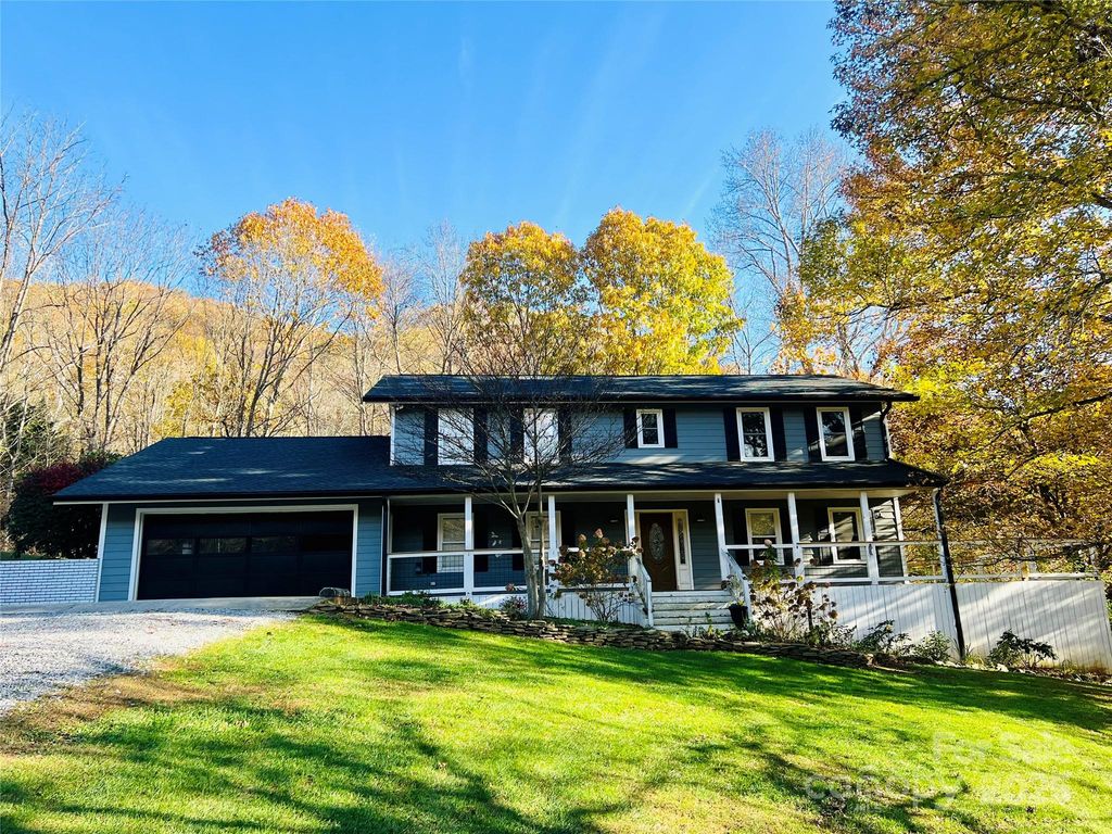 165 Foggy Cove Road, Waynesville, NC 28785