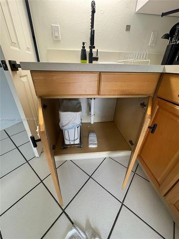 3210 Canal Dr 7, Pompano Beach, FL 33062