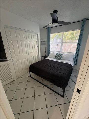 3210 Canal Dr 7, Pompano Beach, FL 33062