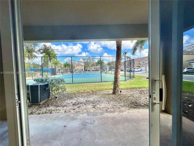 12161 SW 4th St 1, Pembroke Pines, FL 33025