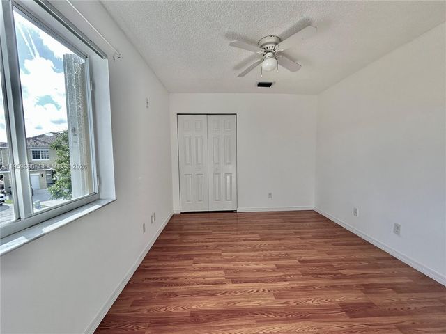 12161 SW 4th St 1, Pembroke Pines, FL 33025