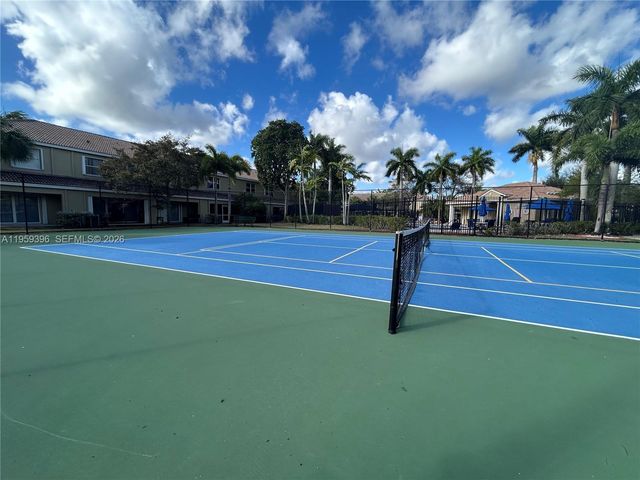 12161 SW 4th St 1, Pembroke Pines, FL 33025