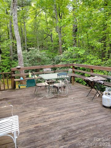 401 Shady Drive, Collettsville, NC 28611