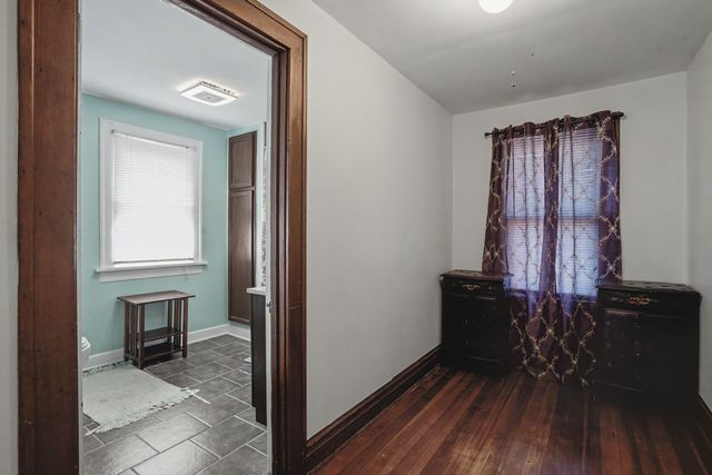 259 16th Place, Clinton, IA 52732