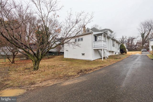 1010 MULBERRY ST, Brookhaven, PA 19015