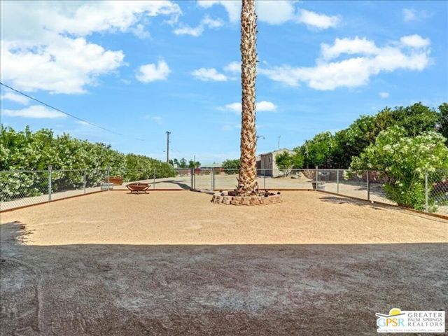 6333 Timothy Avenue, Twentynine Palms, CA 92277