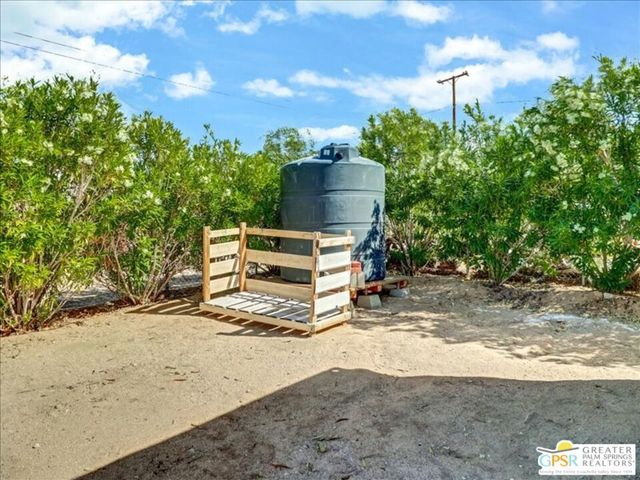 6333 Timothy Avenue, Twentynine Palms, CA 92277