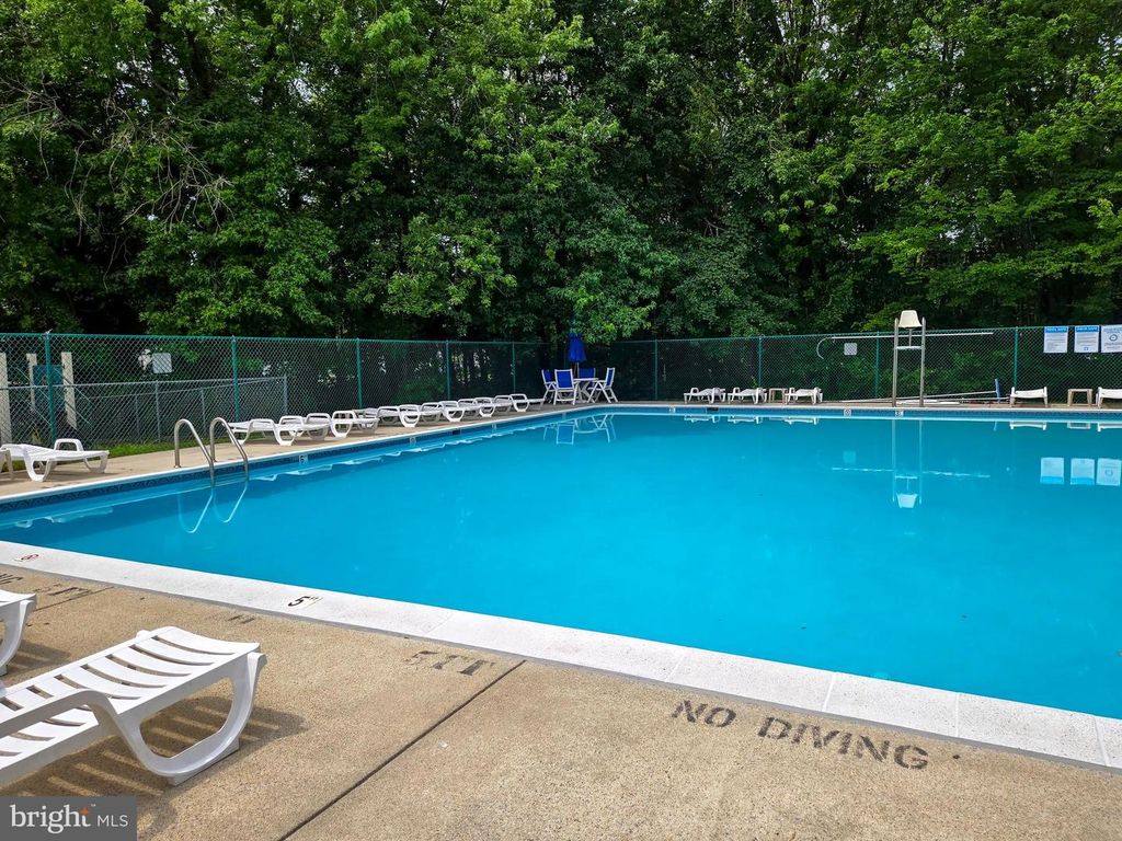 7503-G CALDERON CT #235, Alexandria, VA 22306