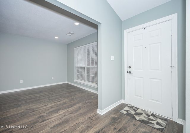 2501 SW Shelby Lane, Ocean Springs, MS 39564