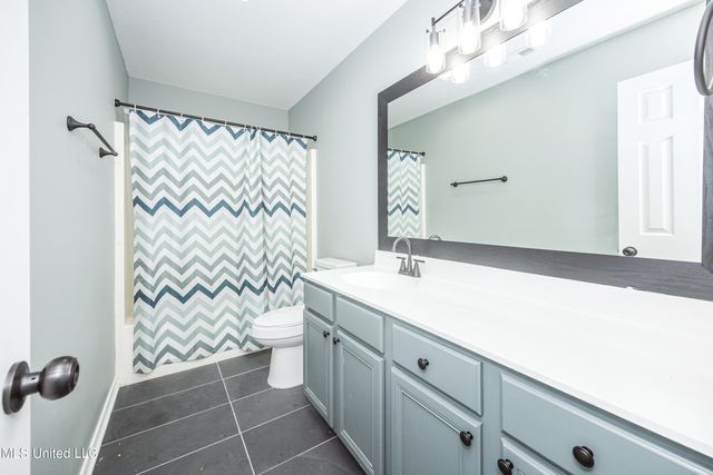 2501 SW Shelby Lane, Ocean Springs, MS 39564