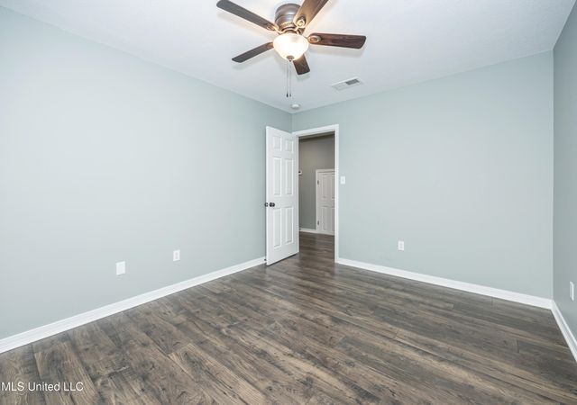 2501 SW Shelby Lane, Ocean Springs, MS 39564