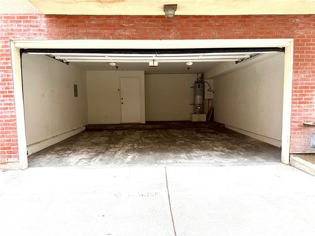 312 Genoa C, Monrovia, CA 91016