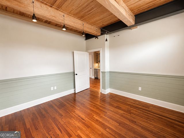 708 4th Avenue, West Point, GA 31833