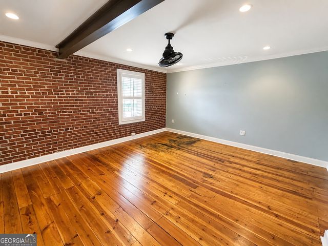 708 4th Avenue, West Point, GA 31833