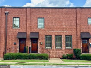708 4th Avenue, West Point, GA 31833