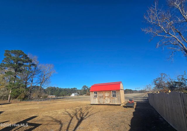 741 Lewis Drive, Grifton, NC 28530