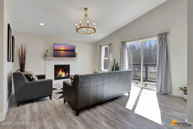 4431 E Cobblestone Drive, Wasilla, AK 99654