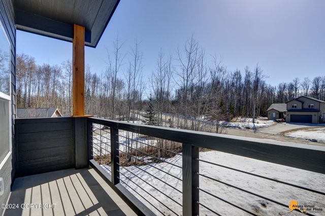 4431 E Cobblestone Drive, Wasilla, AK 99654