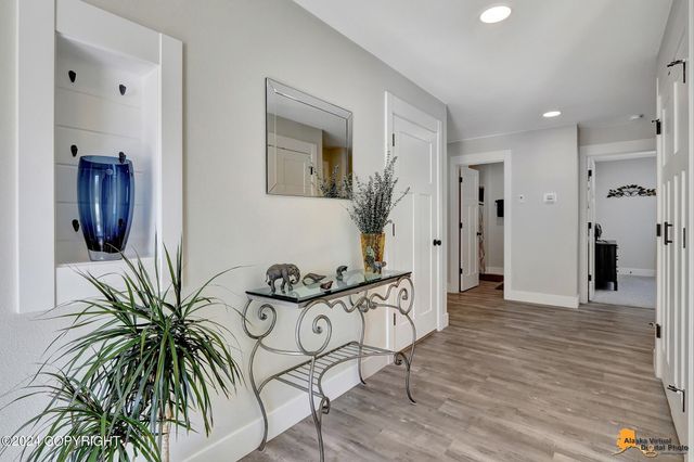 4431 E Cobblestone Drive, Wasilla, AK 99654