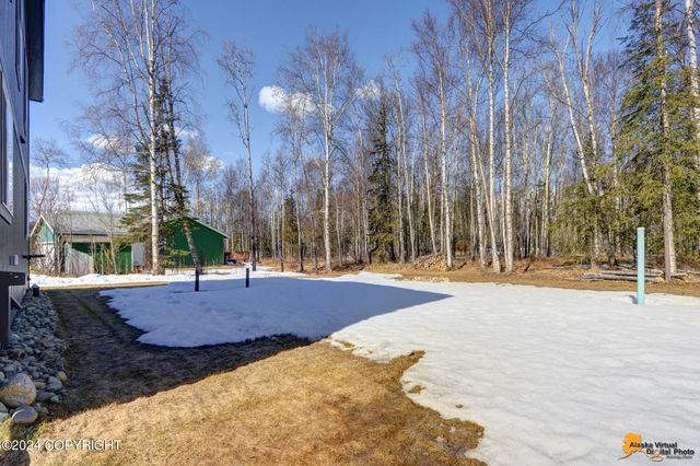 4431 E Cobblestone Drive, Wasilla, AK 99654