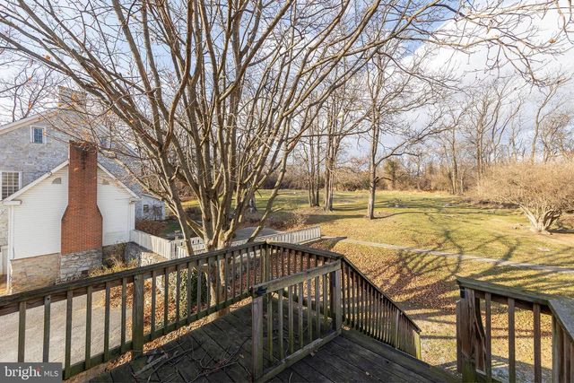 2298 WINCHESTER AVE, Martinsburg, WV 25405