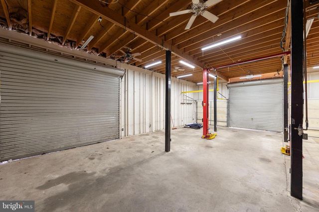 2298 WINCHESTER AVE, Martinsburg, WV 25405