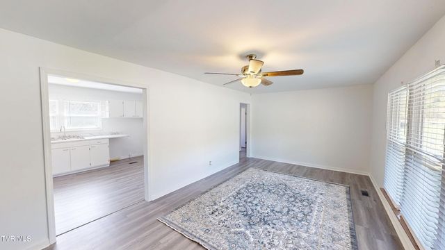 929 Campbell Drive, Sneedville, TN 37869