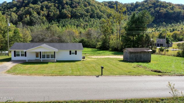 929 Campbell Drive, Sneedville, TN 37869