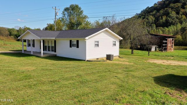 929 Campbell Drive, Sneedville, TN 37869