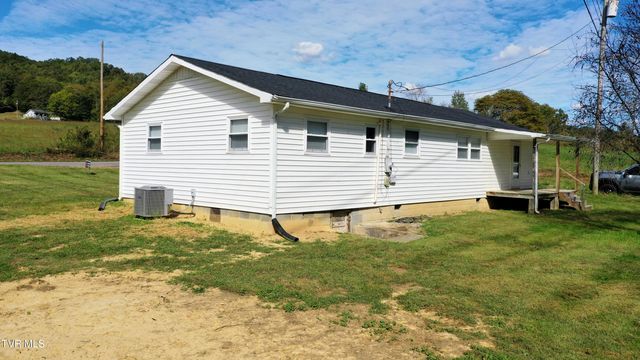 929 Campbell Drive, Sneedville, TN 37869