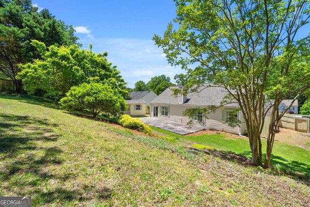 5355 Connor Miles Drive, Sugar Hill, GA 30518