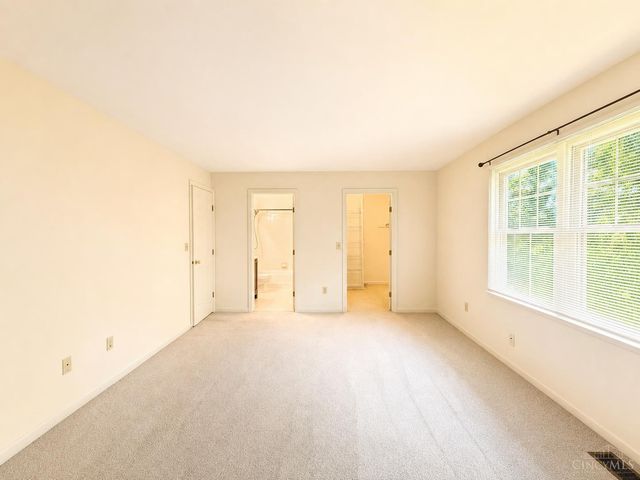 10875 Fallsington Court, Blue Ash, OH 45242