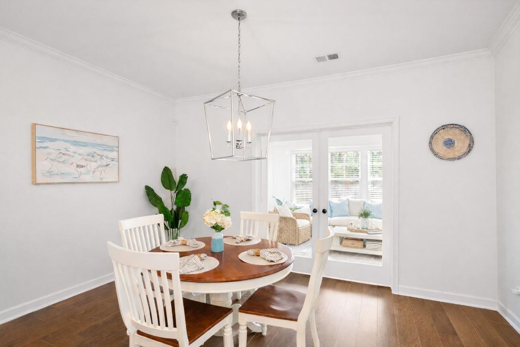 Image 14 of property listing at 1029 Saltwater Circle, Johns Island, SC 29455