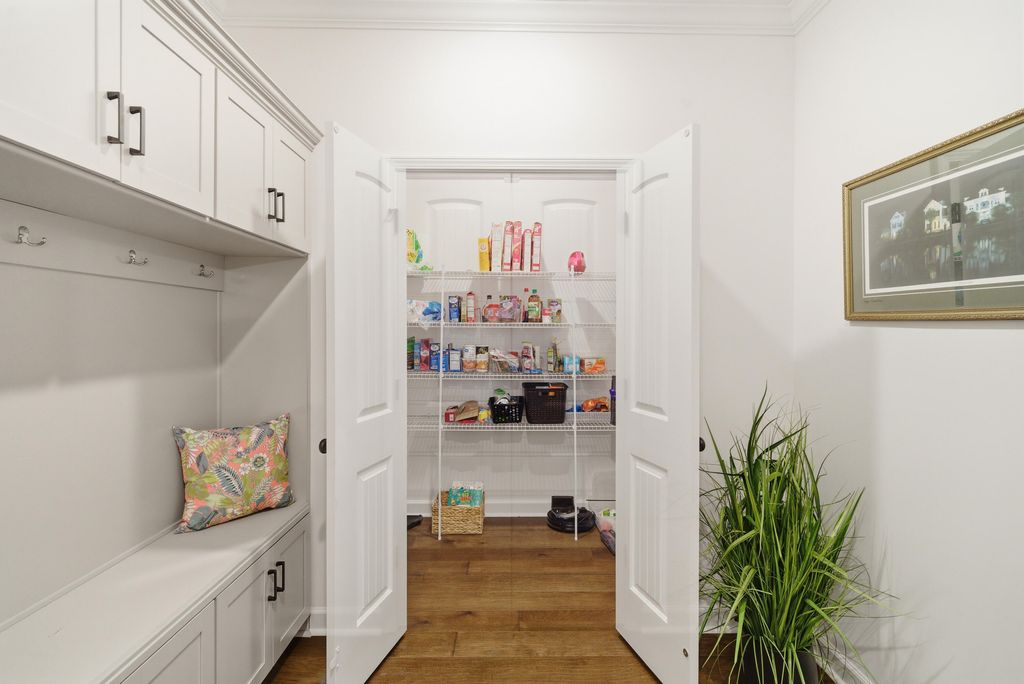 Image 17 of property listing at 1029 Saltwater Circle, Johns Island, SC 29455