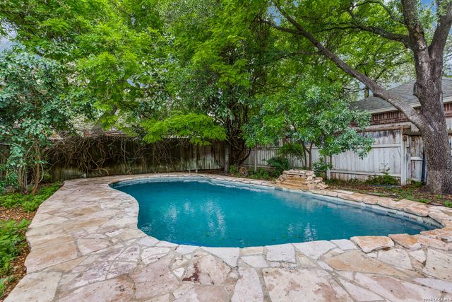 13803 Shavano Glenn, San Antonio, TX 78230