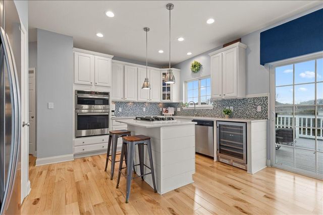 630 Polaris STREET, West Bend, WI 53095
