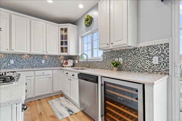 630 Polaris STREET, West Bend, WI 53095
